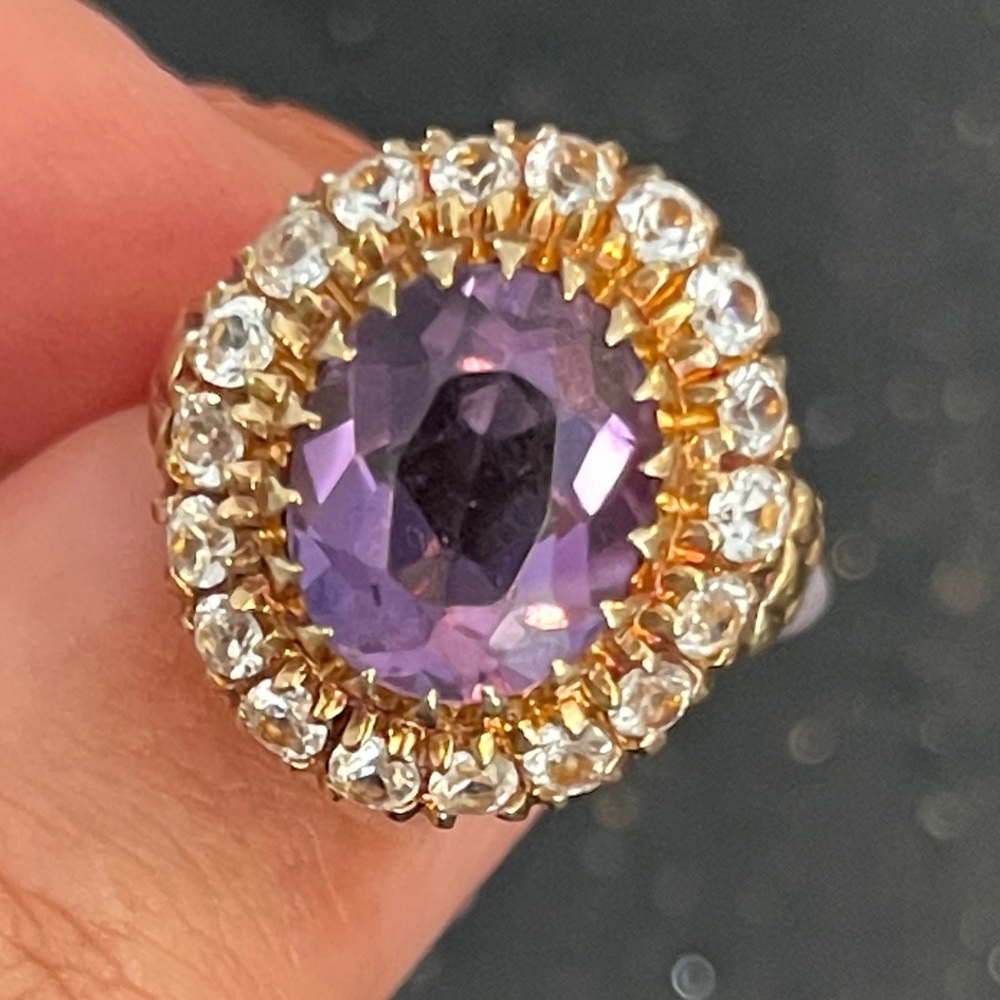 10K Gold Amethyst & White Sapphire Ring. Size 6.5